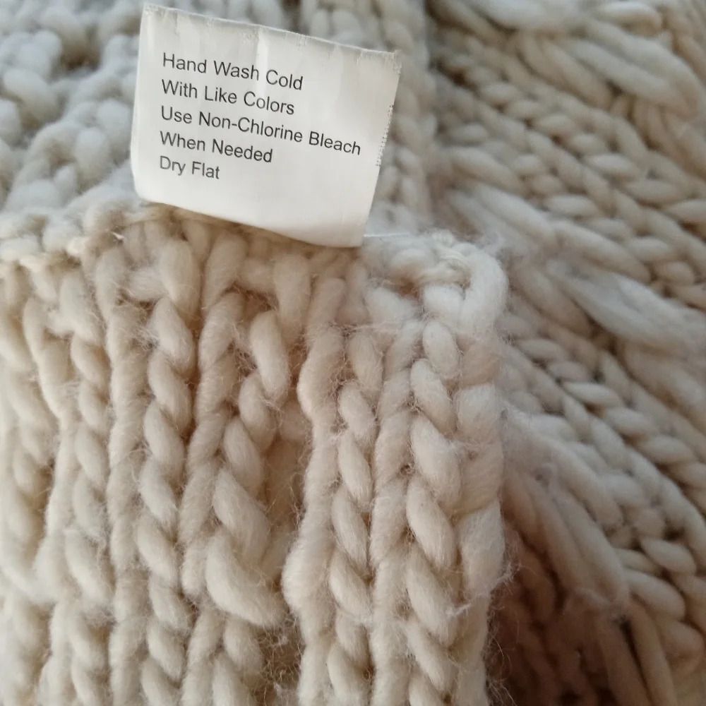 Unbranded Chunky Knit Cream Colored Infinity Scarf - Picture 2 of 5